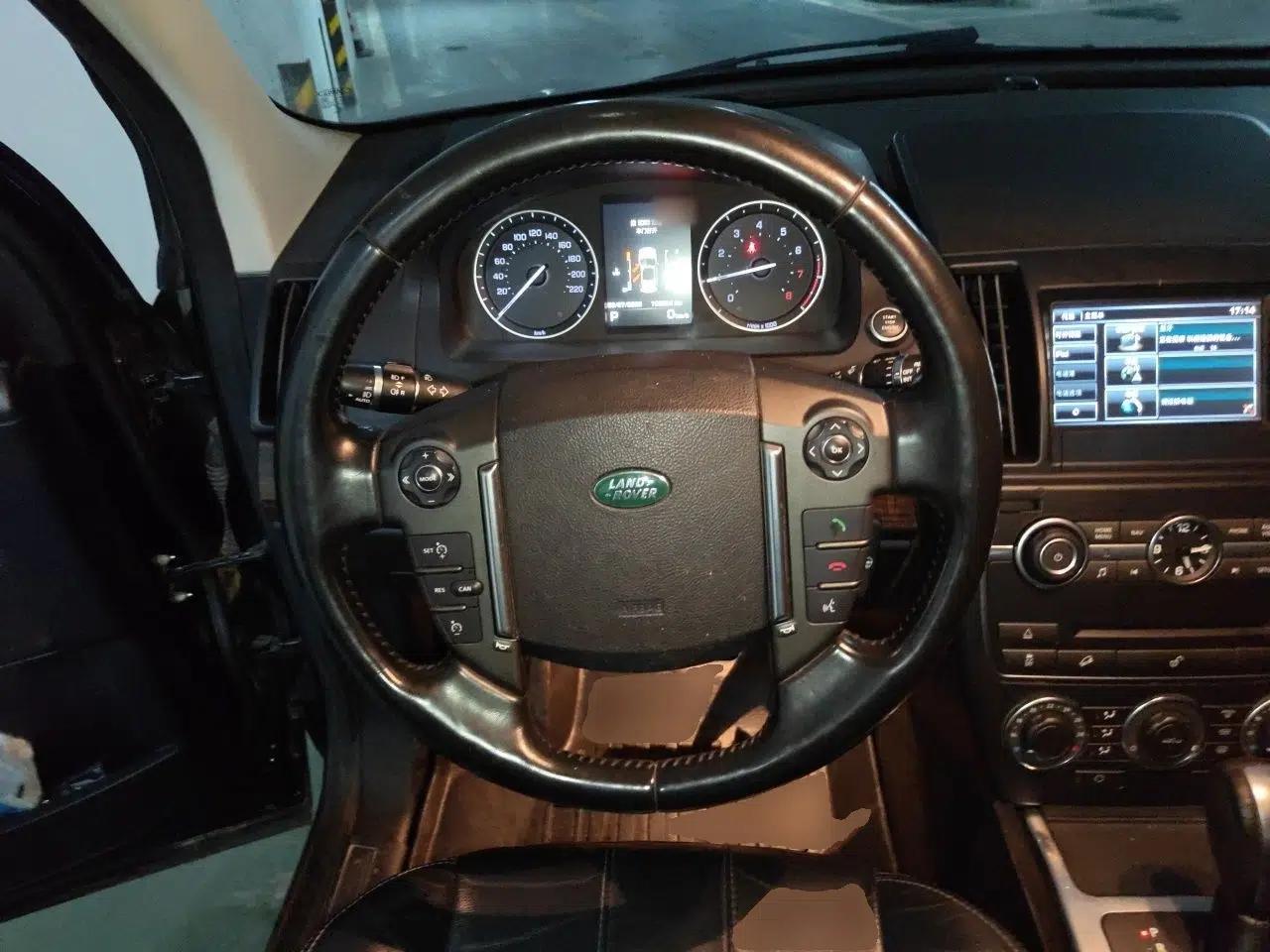 Land Rover Freelander 2 2014 2.0T Si4 SE Gasoline Version — миниатюра 10