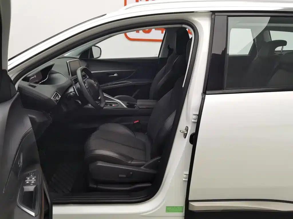 Peugeot 5008 2017 380THP 7-seater Elite Edition — миниатюра 10