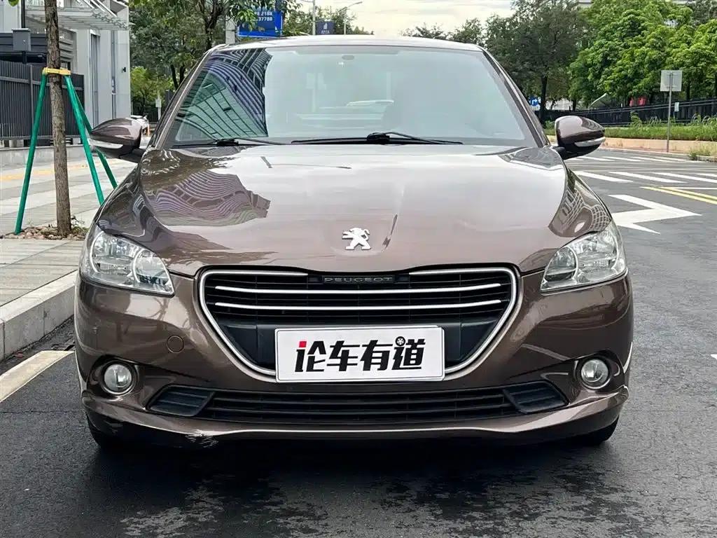 Peugeot 301 2014 1.6L Automatic Comfort Edition — миниатюра 23