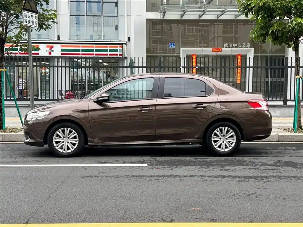 Peugeot 301 2014 1.6L Automatic Comfort Edition — миниатюра 25