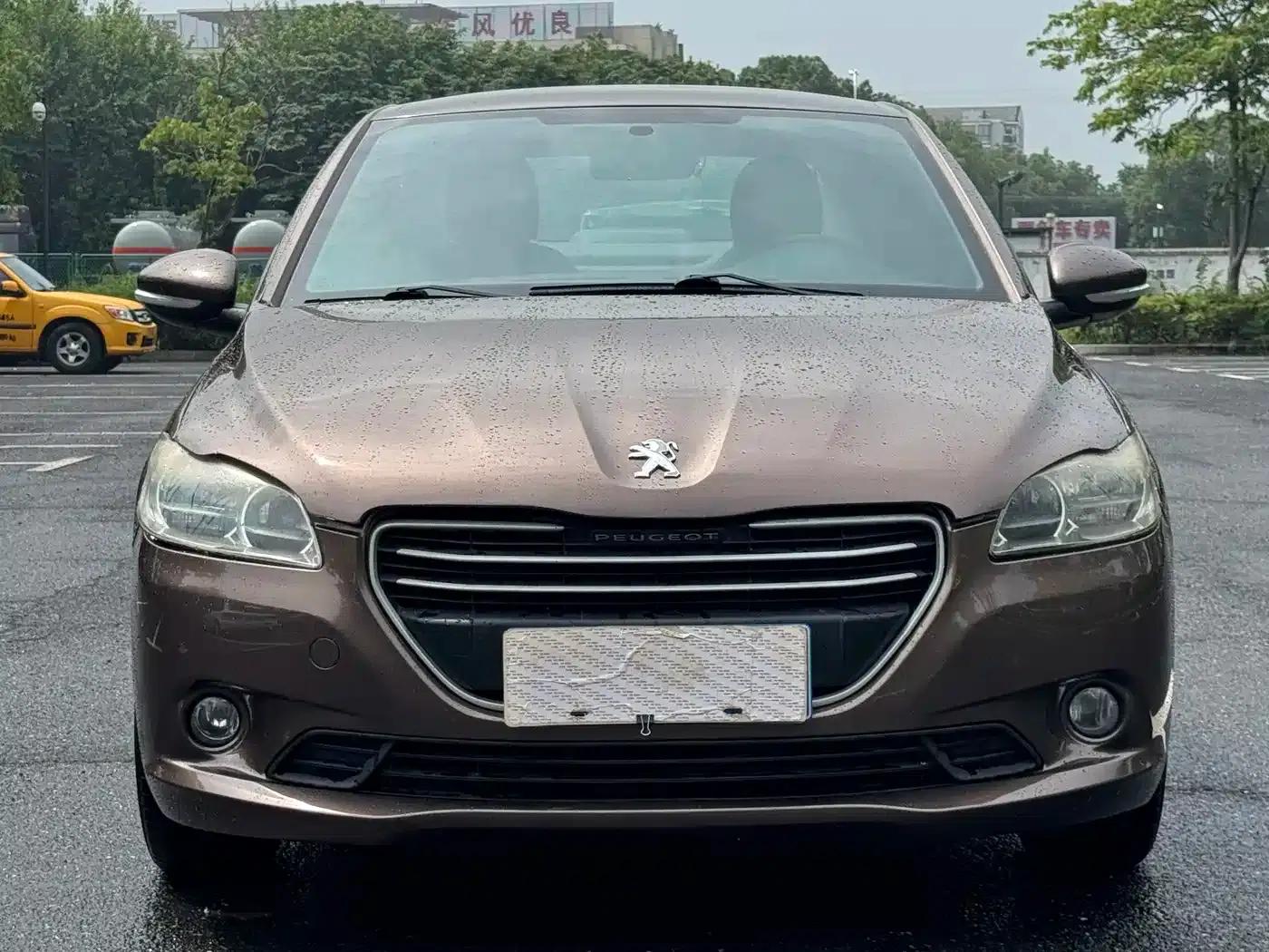 Peugeot 301 2014 1.6L Automatic Comfort Edition — миниатюра 4
