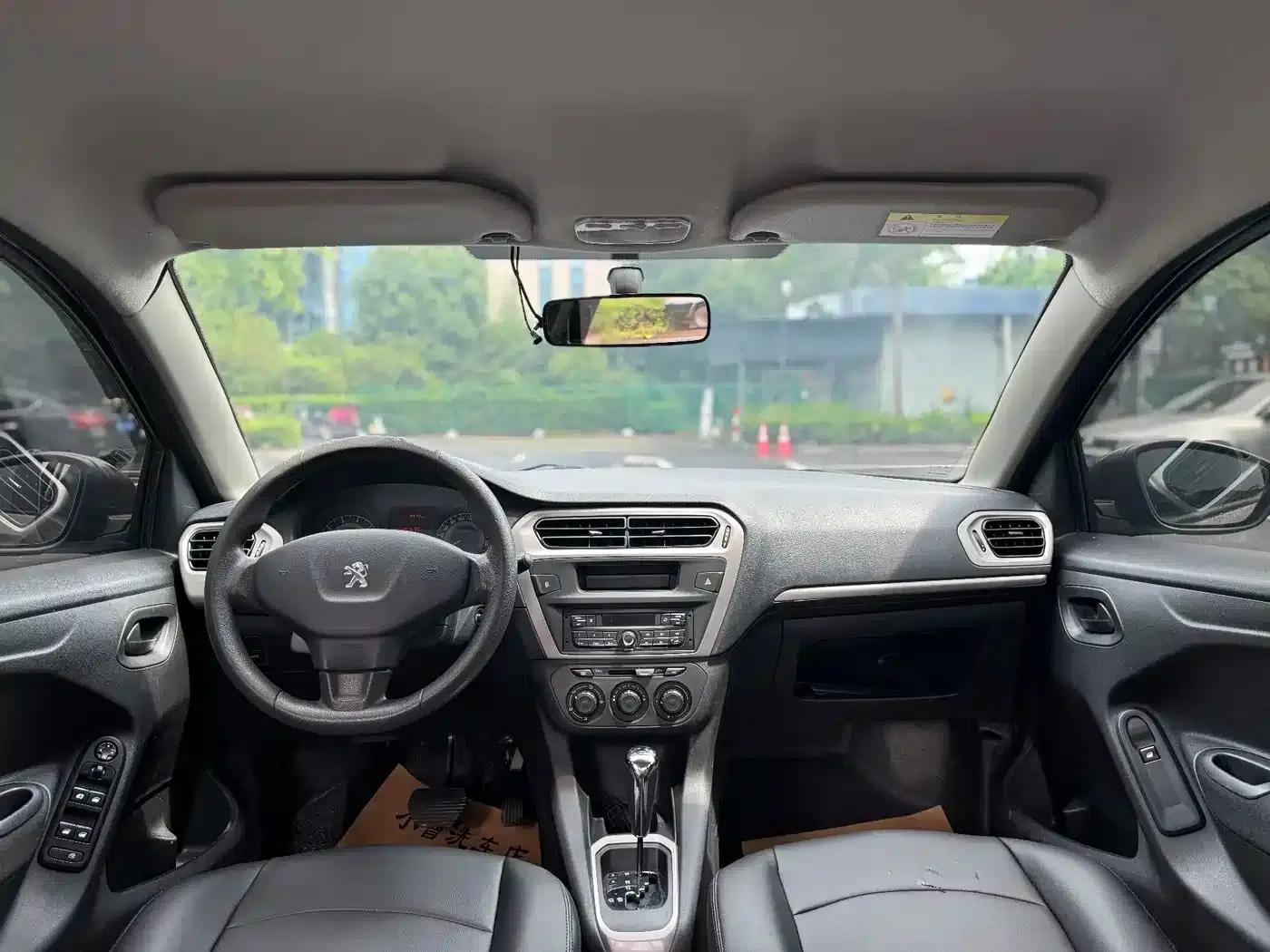 Peugeot 301 2014 1.6L Automatic Comfort Edition — миниатюра 7