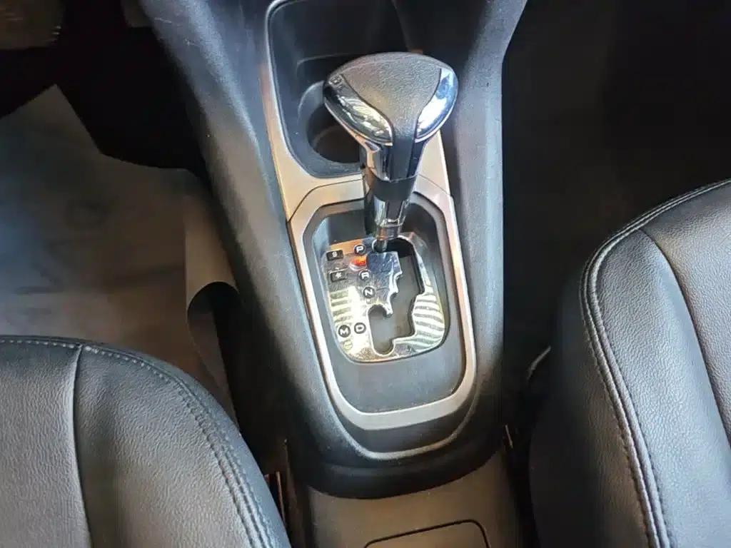 Peugeot 301 2014 1.6L Automatic Luxury Edition — миниатюра 14