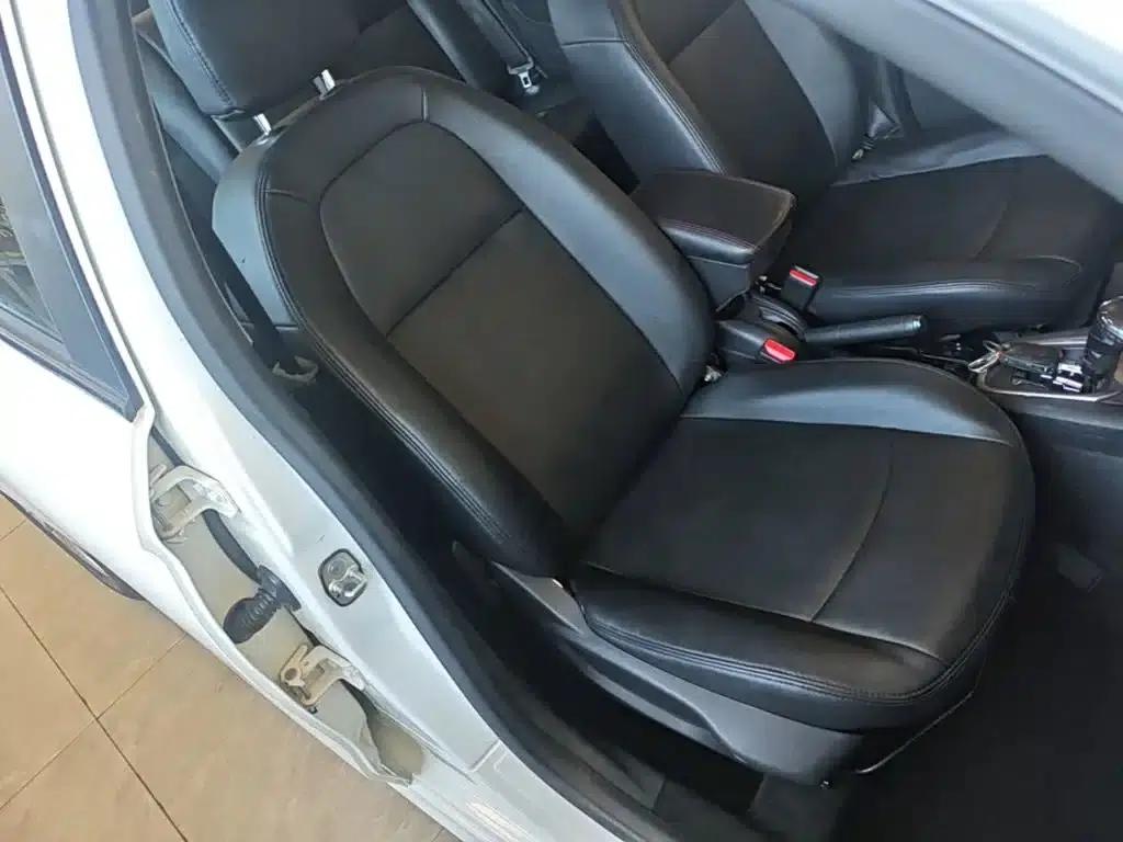 Peugeot 301 2014 1.6L Automatic Luxury Edition — миниатюра 25