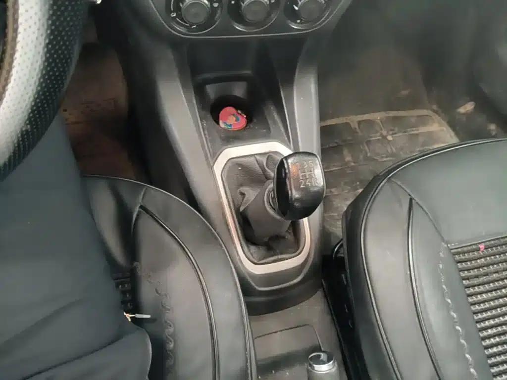 Peugeot 301 2014 1.6L Manual Comfort Edition — миниатюра 14