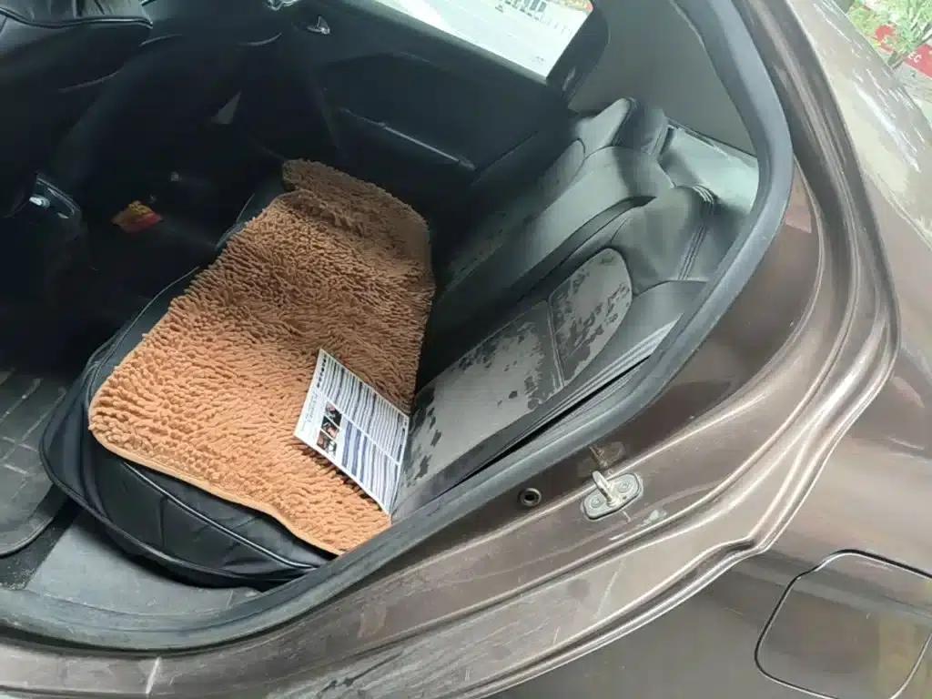 Peugeot 301 2014 1.6L Manual Comfort Edition — миниатюра 17