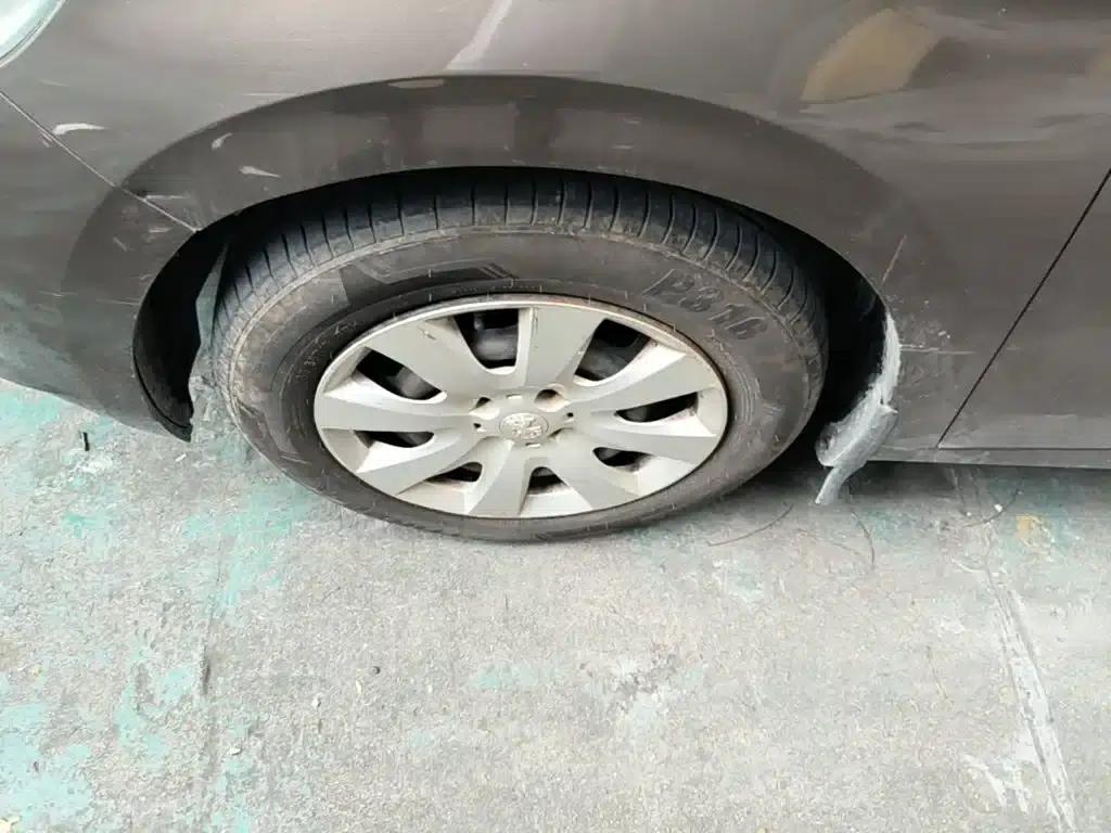 Peugeot 301 2014 1.6L Manual Comfort Edition — миниатюра 23
