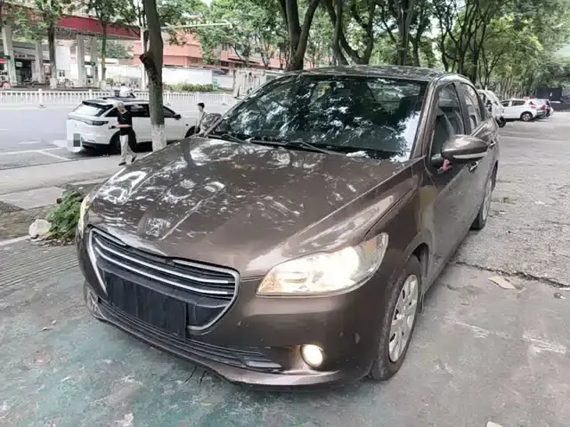 Peugeot 301 2014 1.6L Manual Comfort Edition