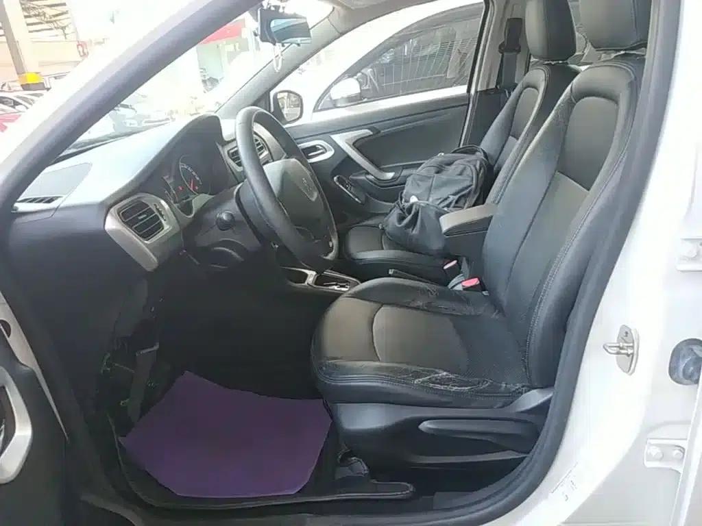 Peugeot 301 2014 1.6L Automatic Luxury Edition — миниатюра 15