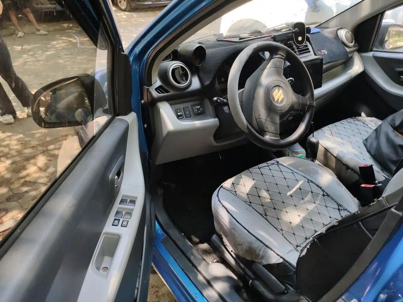 Suzuki Alto 2013 1.0L Automatic Luxury Model — миниатюра 16