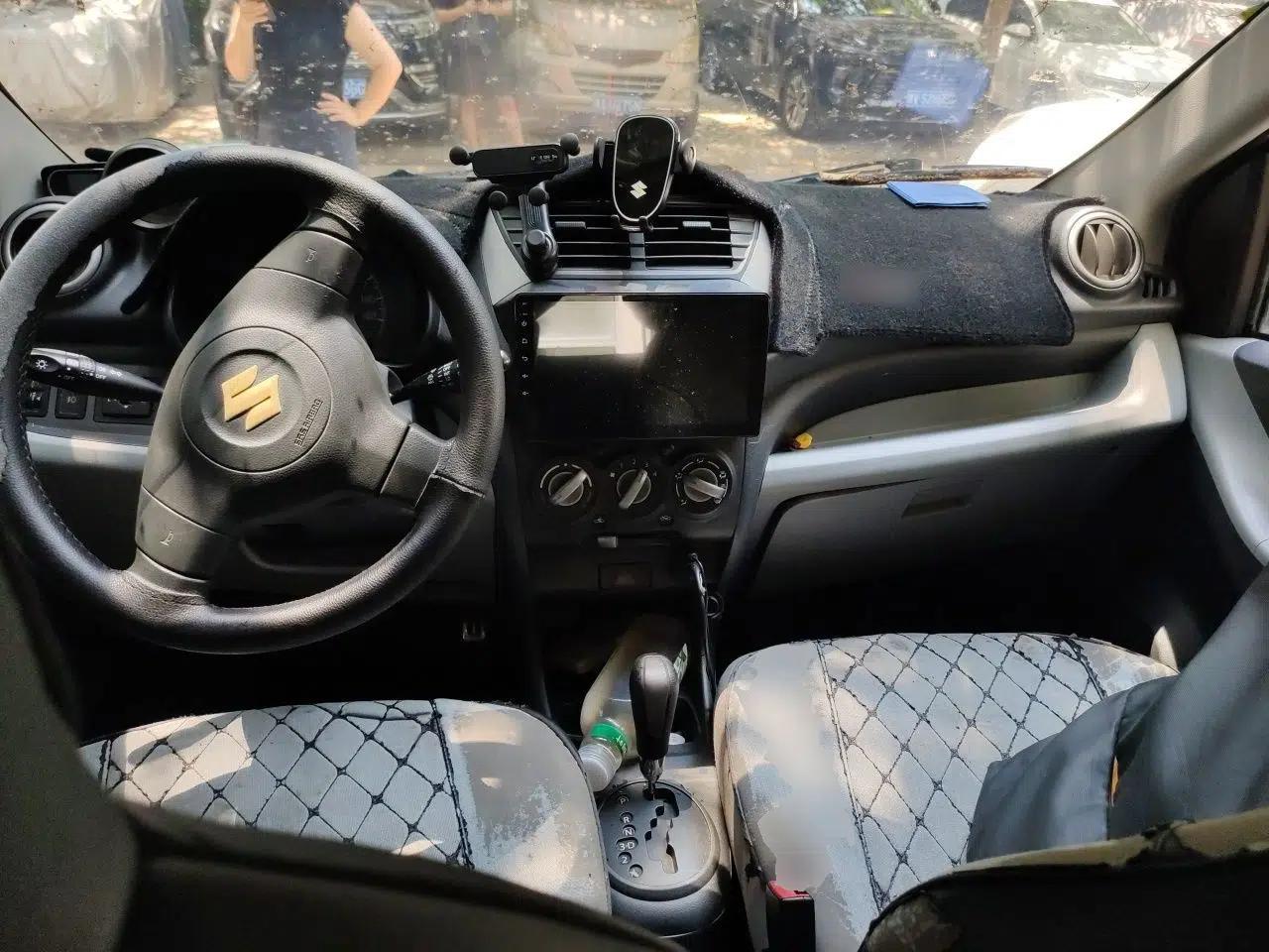 Suzuki Alto 2013 1.0L Automatic Luxury Model — миниатюра 9