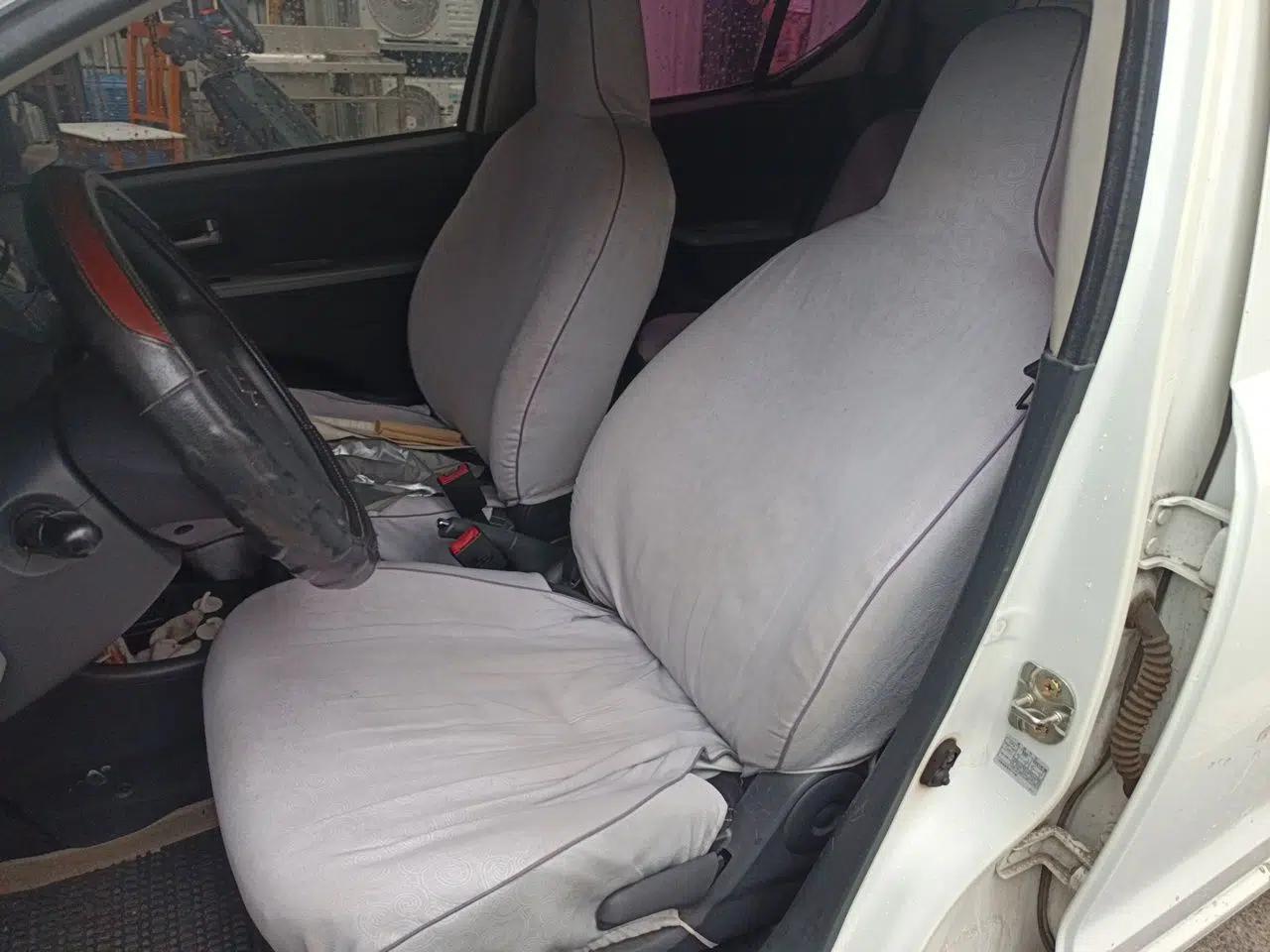 Suzuki Alto 2013 1.0L Manual Luxury Model — миниатюра 15