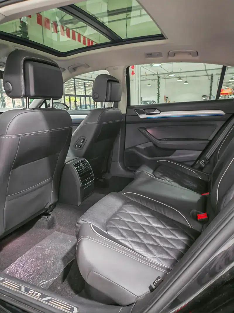2022 Volkswagen Magotan PHEV Luxury Edition — миниатюра 8