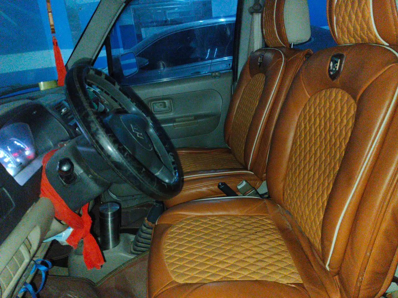 Suzuki Wagon R 2015 1.0L Manual Comfort Model — миниатюра 15