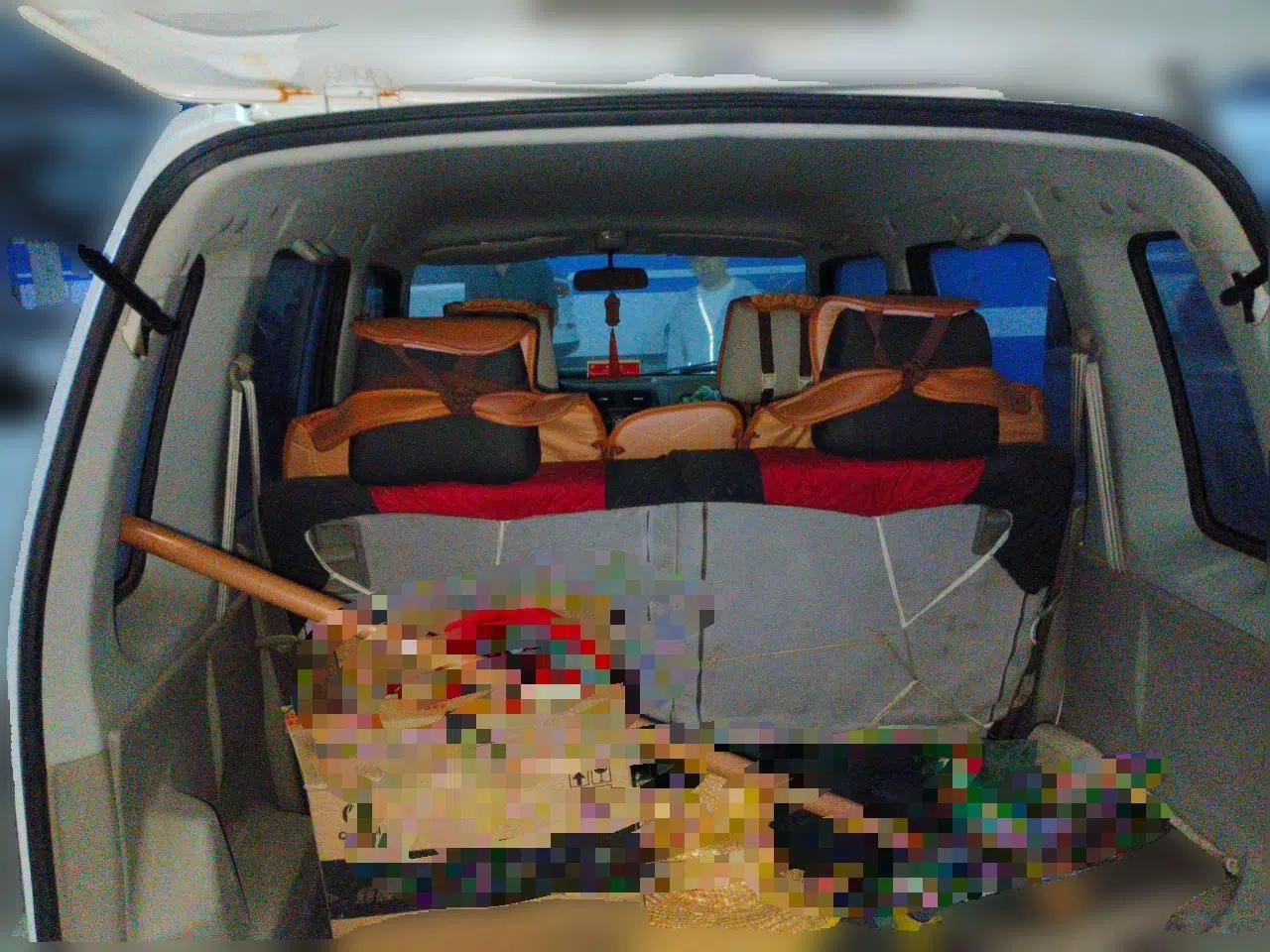 Suzuki Wagon R 2015 1.0L Manual Comfort Model — миниатюра 19