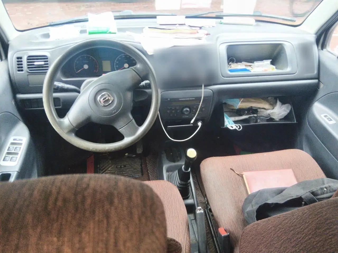 Suzuki Wagon R 2016 1.4L Manual Value Model — миниатюра 9