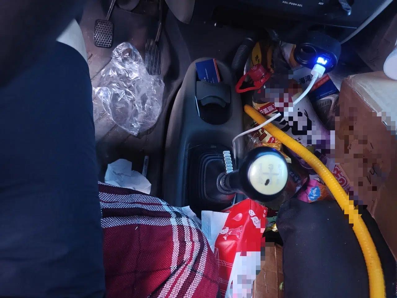 Suzuki Wagon R 2015 1.0L Manual Comfort Model — миниатюра 14