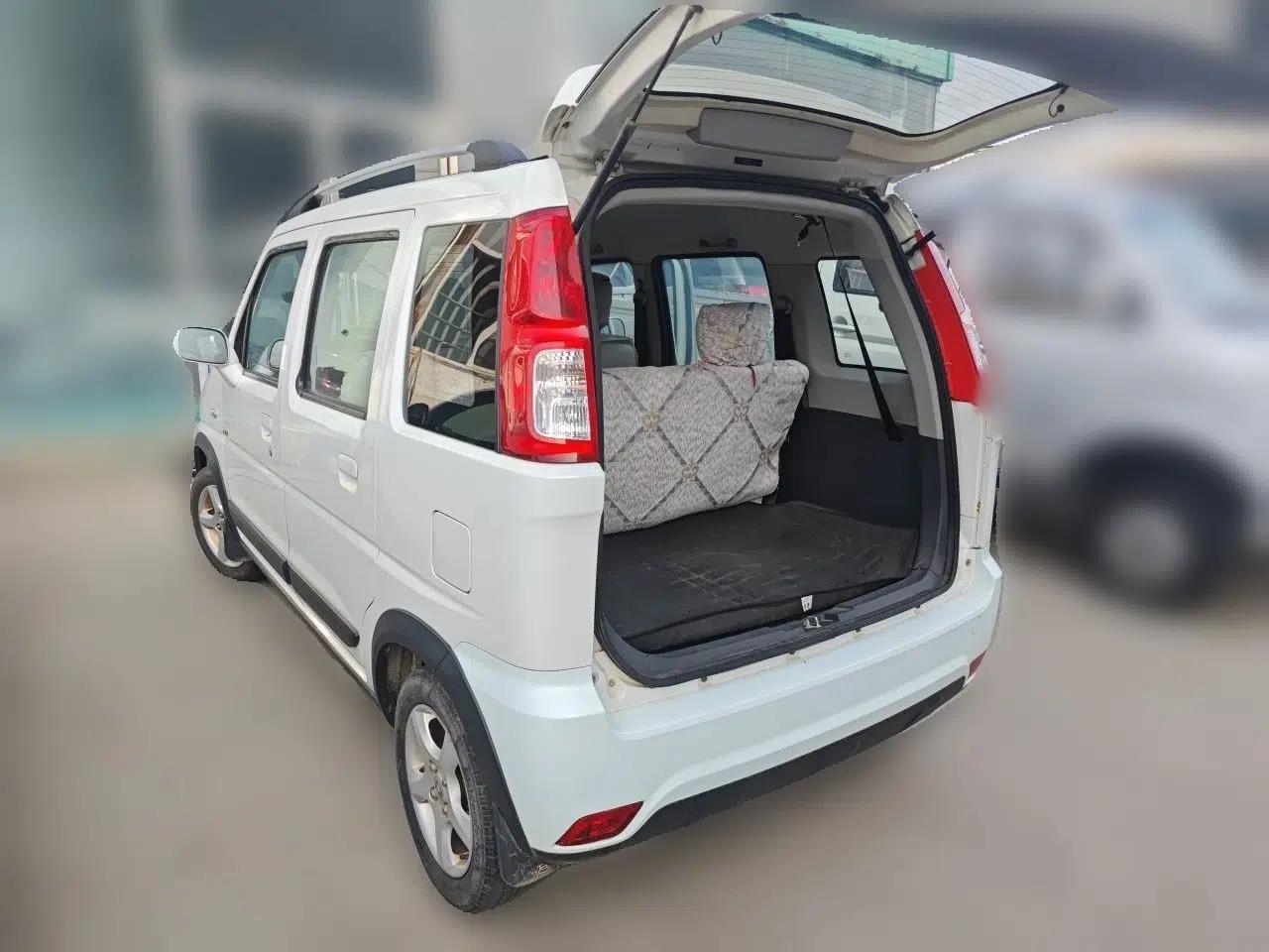 Suzuki Wagon R X5 2015 1.4L Flagship Model China V Standard — миниатюра 4