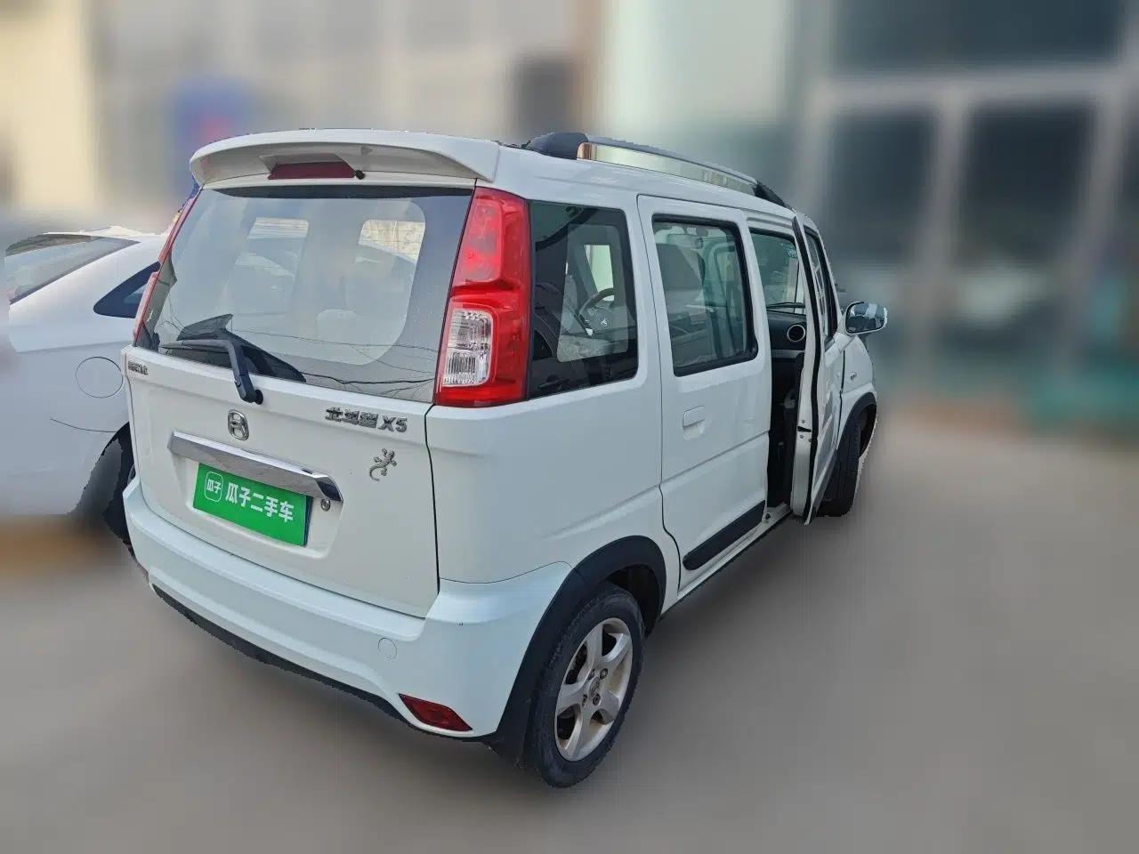 Suzuki Wagon R X5 2015 1.4L Flagship Model China V Standard — миниатюра 6