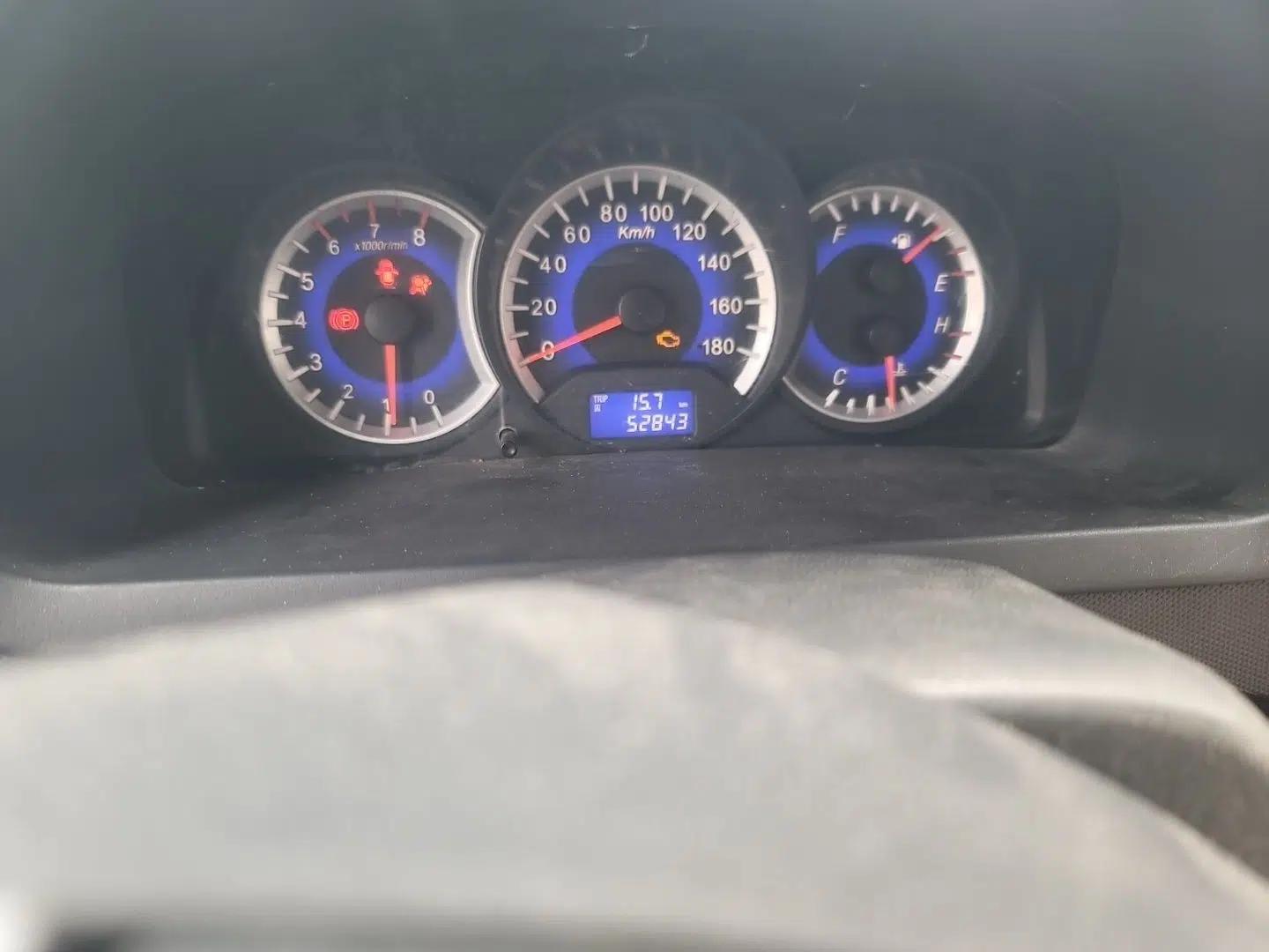Suzuki Wagon R X5 2013 Cruise Edition 1.4L VVT Luxury Model China IV Standard — миниатюра 12