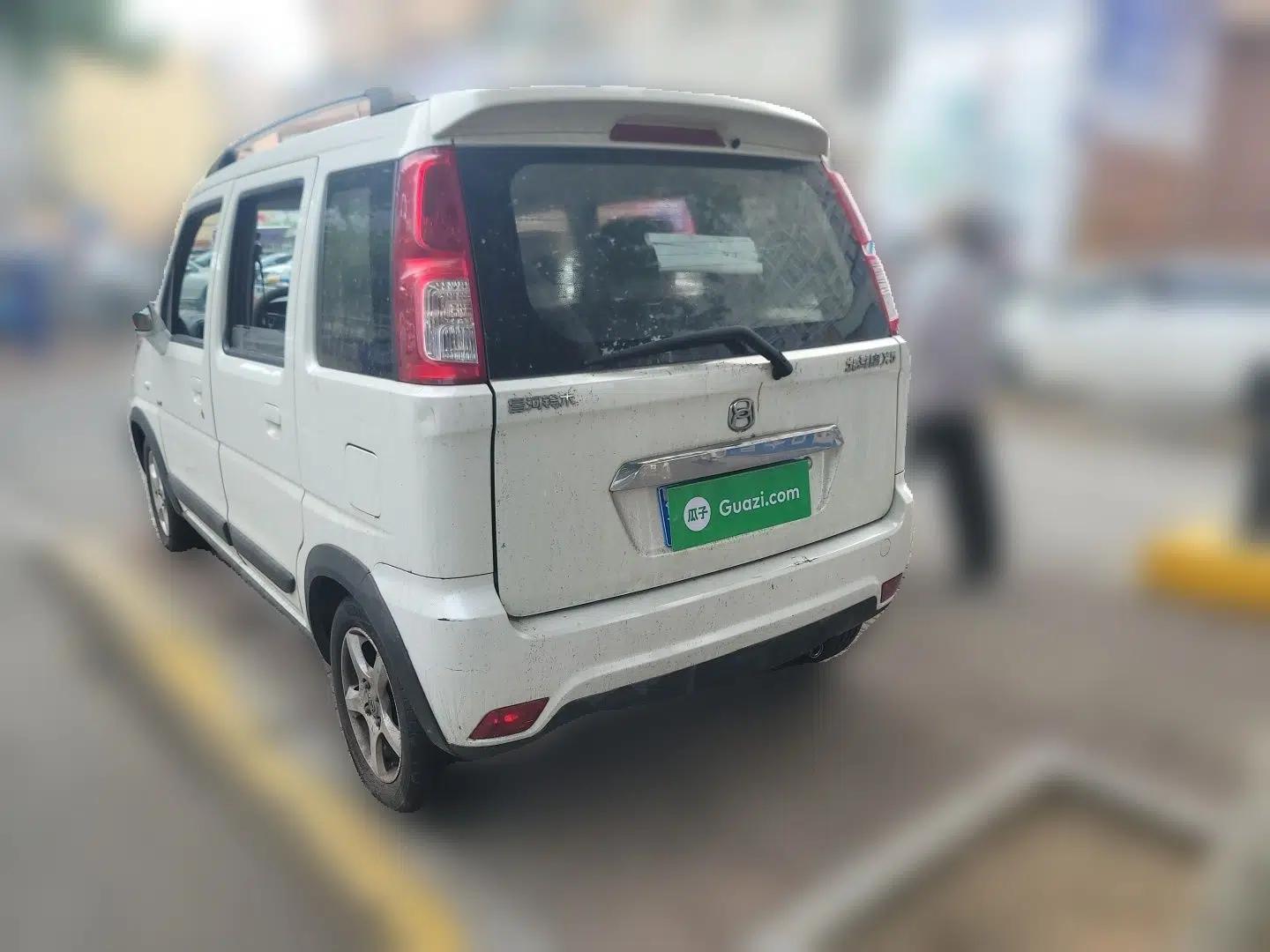 Suzuki Wagon R X5 2013 Cruise Edition 1.4L VVT Luxury Model China IV Standard — миниатюра 4