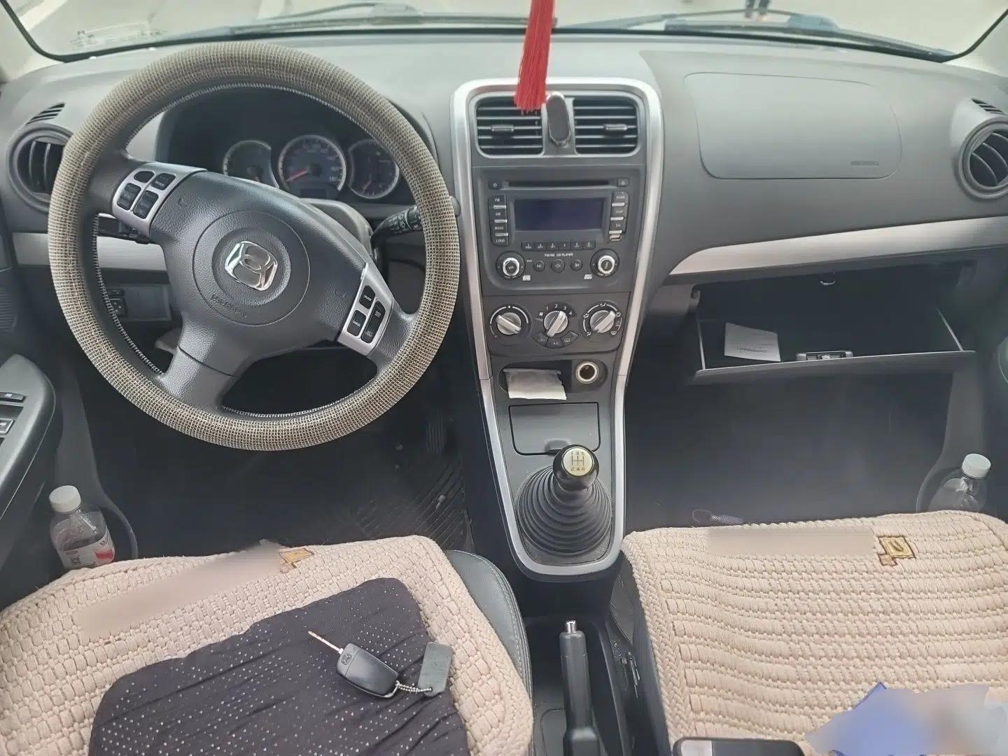 Suzuki Wagon R X5 2013 Cruise Edition 1.4L VVT Luxury Model China IV Standard — миниатюра 9