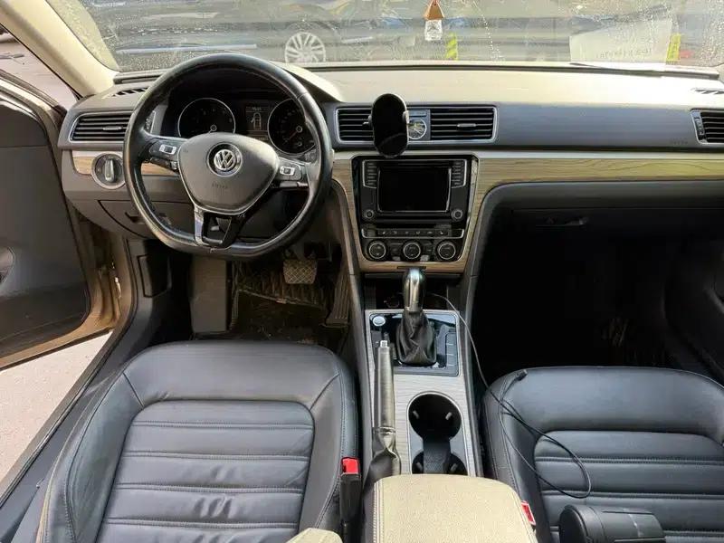 2017 Passat 2.5L Automatic Front-Wheel Drive 5-Seater (Parallel Import) — миниатюра 9