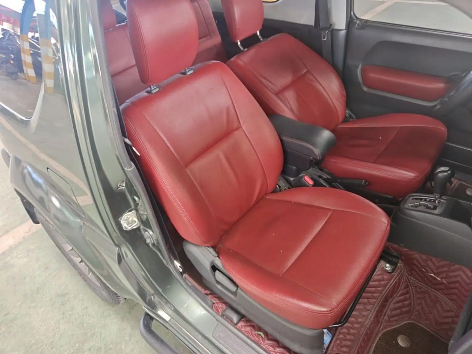Suzuki Jimny 2015 1.3 AT JLX — миниатюра 24