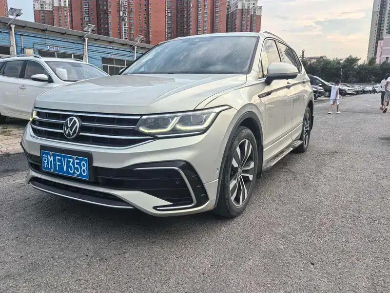 Tiguan L 2023 Facelift 330TSI 2WD R-Line Flagship Edition — миниатюра 1