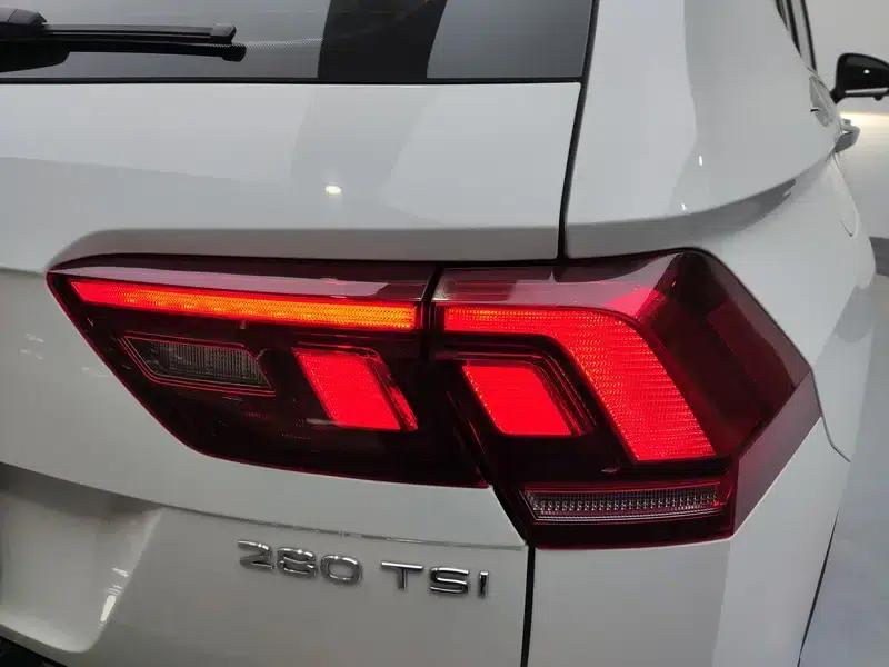 Tiguan L 2023 280TSI Trendy Limited Edition — миниатюра 8