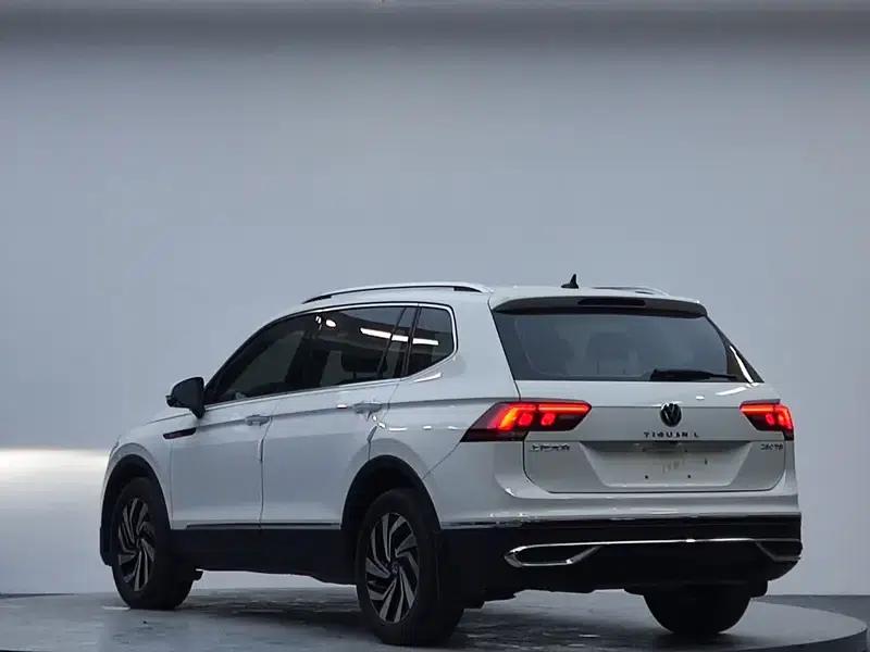 Tiguan L 2023 280TSI Trendy Limited Edition — миниатюра 5