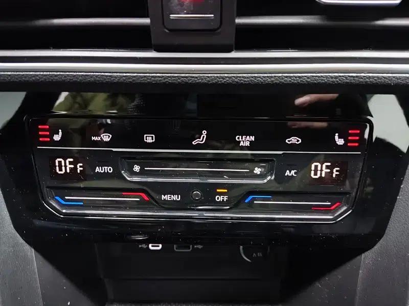 Tiguan L 2023 280TSI Trendy Limited Edition — миниатюра 12