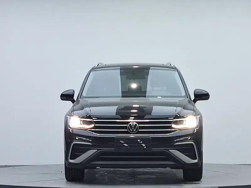 Tiguan L 2023 280TSI Trendy Limited Edition — миниатюра 2