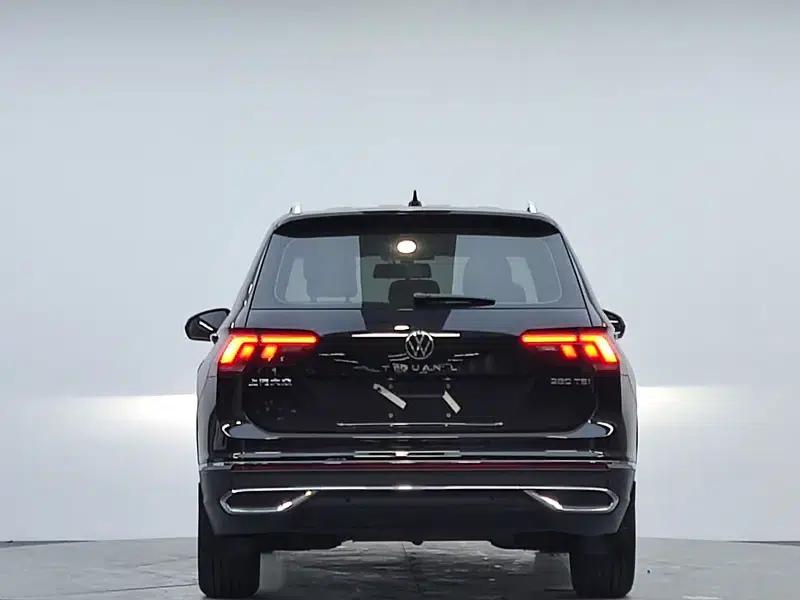 Tiguan L 2023 280TSI Trendy Limited Edition — миниатюра 6