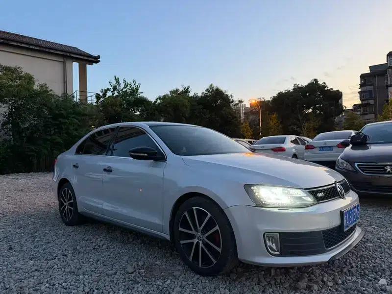 2013 Volkswagen Sagitar 2.0TSI GLI — миниатюра 3