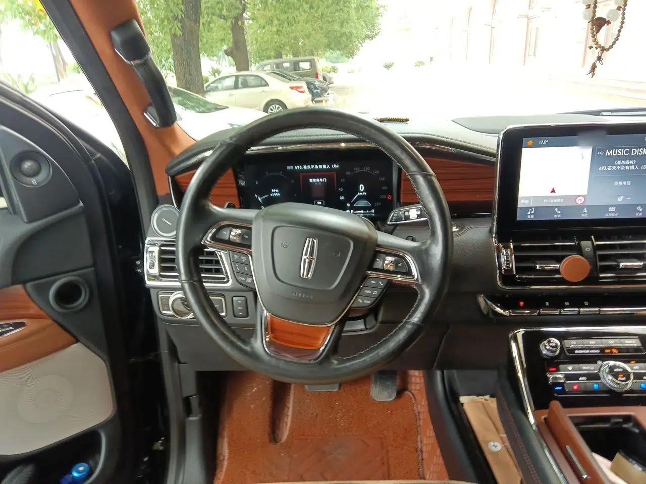 Lincoln Navigator 2019 3.5T Prestige Version China VI Standard — миниатюра 10