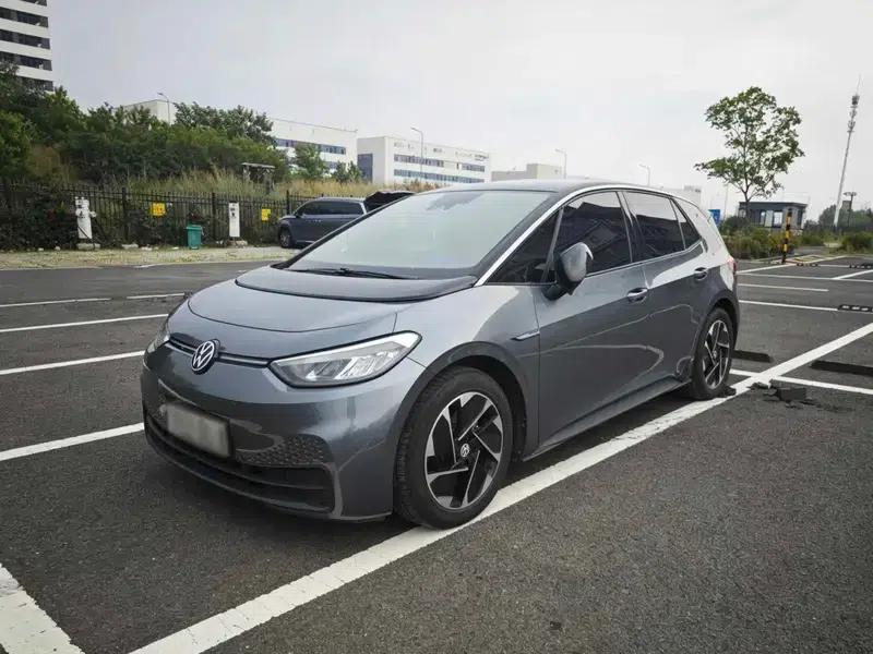 Volkswagen ID.3 2023 Pure Smart Edition — миниатюра 1