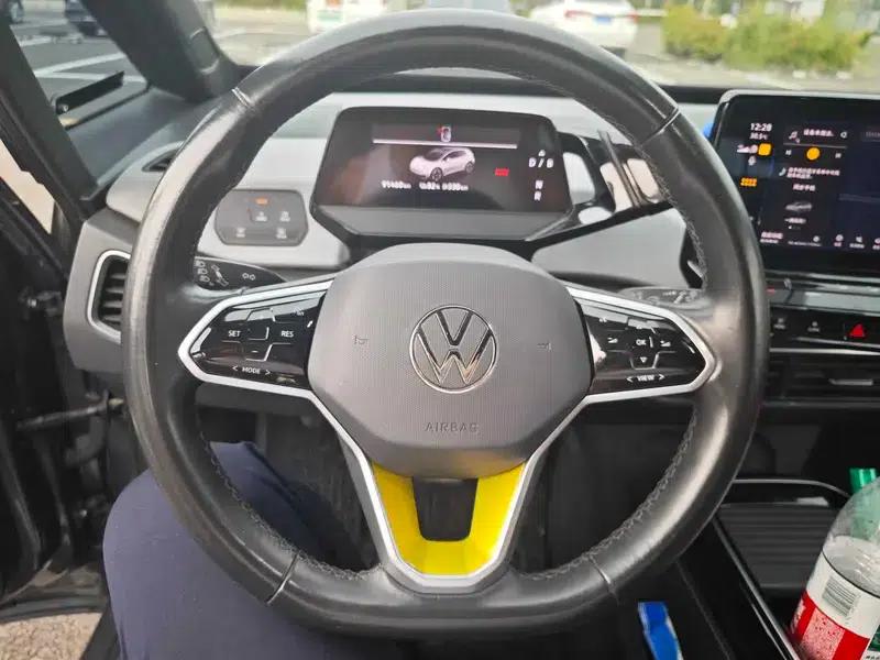 Volkswagen ID.3 2023 Pure Smart Edition — миниатюра 11