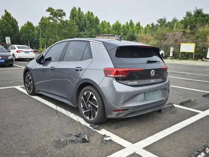 Volkswagen ID.3 2023 Pure Smart Edition — миниатюра 4