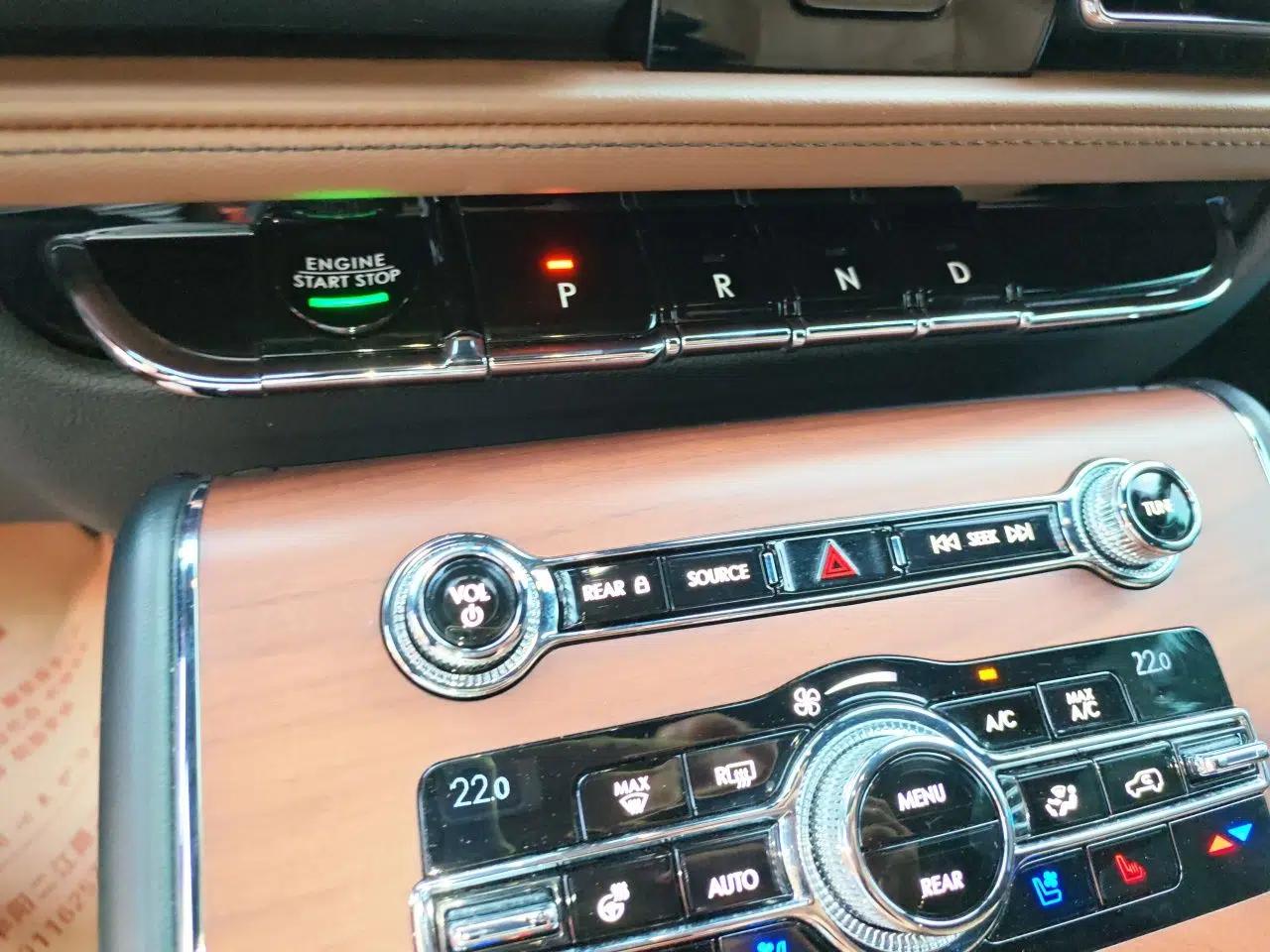 Lincoln Aviator 2020 3.0T V6 Four-Wheel Drive Zunya Edition — миниатюра 14
