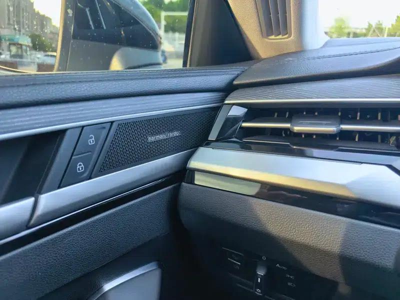 Volkswagen CC 2024 Shooting Brake 380TSI Hunter Edition — миниатюра 11