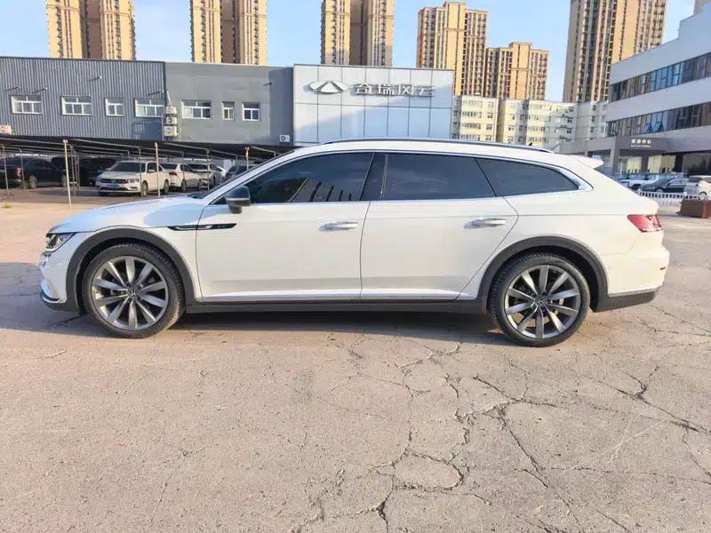 Volkswagen CC 2024 Shooting Brake 380TSI Hunter Edition — миниатюра 4