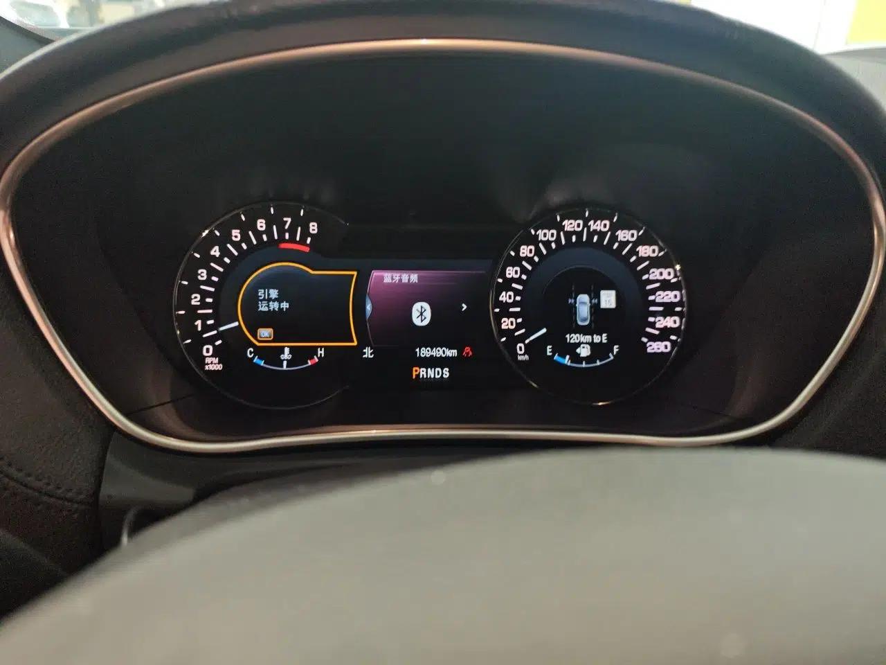 Lincoln MKX 2015 2.7T Four-Wheel Drive Prestige Edition — миниатюра 11