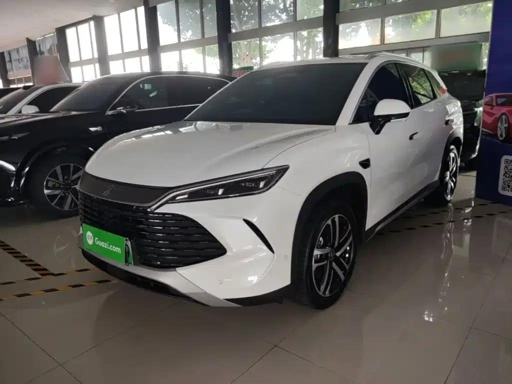 Song L DM-i 2025 Smart Driving Edition 112km Leading Model — миниатюра 2
