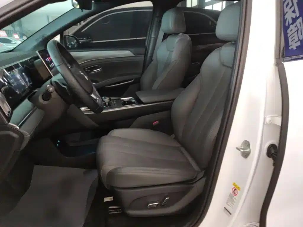 Song L DM-i 2025 Smart Driving Edition 112km Leading Model — миниатюра 15