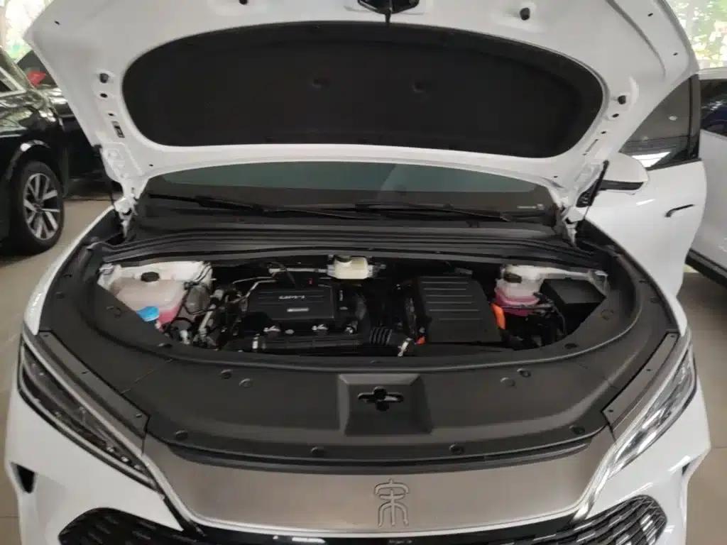 Song L DM-i 2025 Smart Driving Edition 112km Leading Model — миниатюра 20