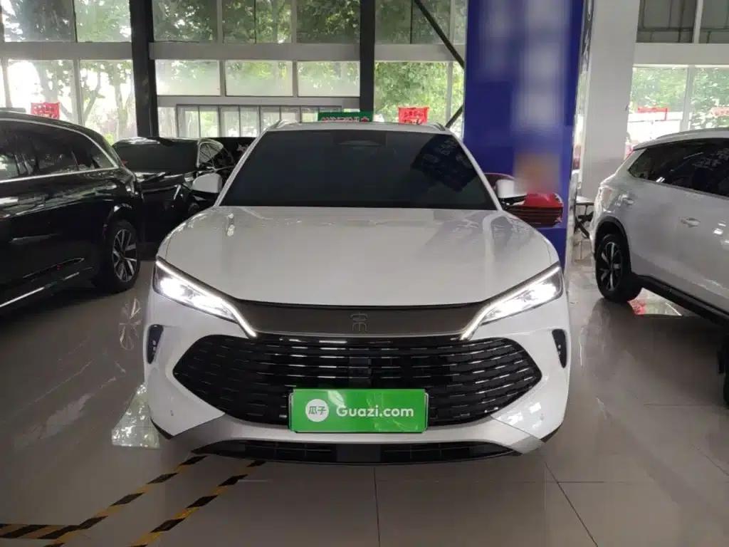Song L DM-i 2025 Smart Driving Edition 112km Leading Model — миниатюра 3
