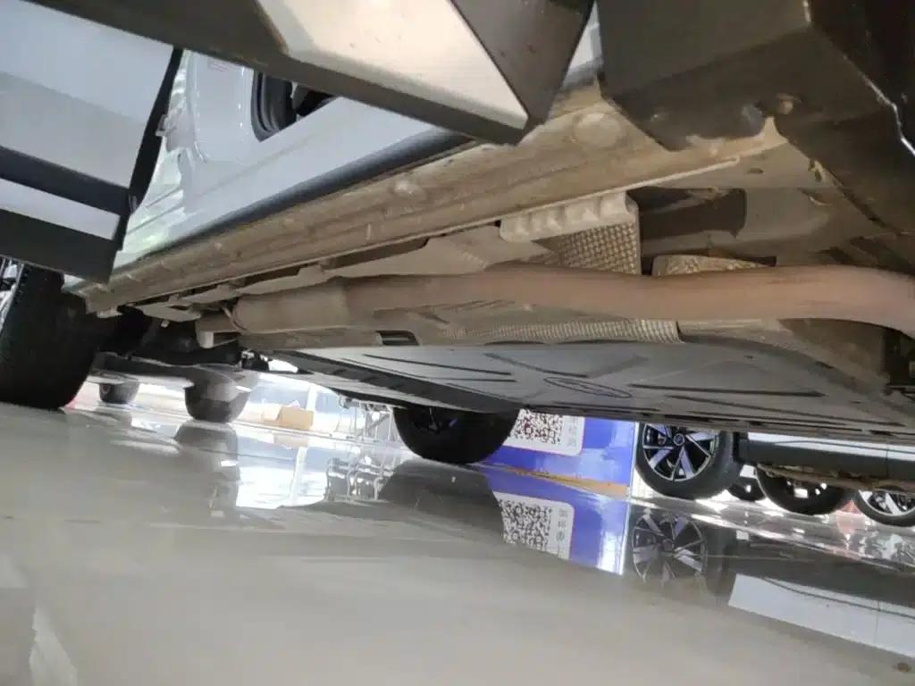 Song L DM-i 2025 Smart Driving Edition 112km Leading Model — миниатюра 21