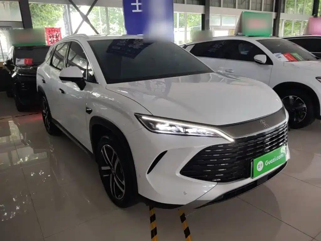 Song L DM-i 2025 Smart Driving Edition 112km Leading Model — миниатюра 4