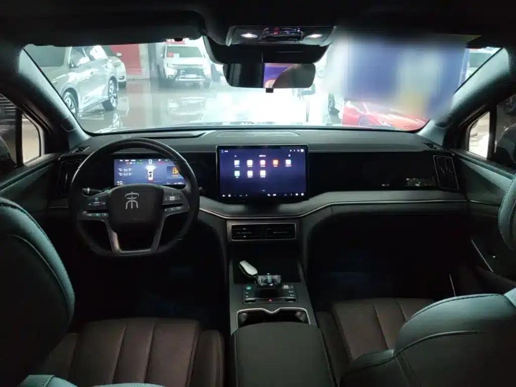 Song L DM-i 2025 Smart Driving Edition 112km Leading Model — миниатюра 10